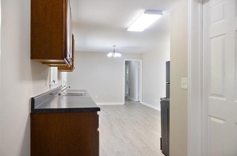 3 bedroom, 2 bathroom, 1,701 sq ft single family residence for rent at 130 Rosewood Drive, Dallas, GA 30132 for $1,799 a month — photo 4