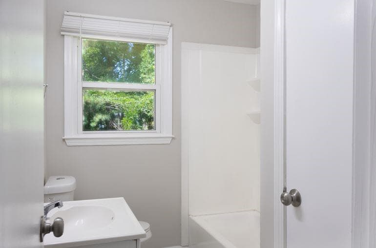 3 bedroom, 2 bathroom, 1,701 sq ft single family residence for rent at 130 Rosewood Drive, Dallas, GA 30132 for $1,799 a month — photo 10