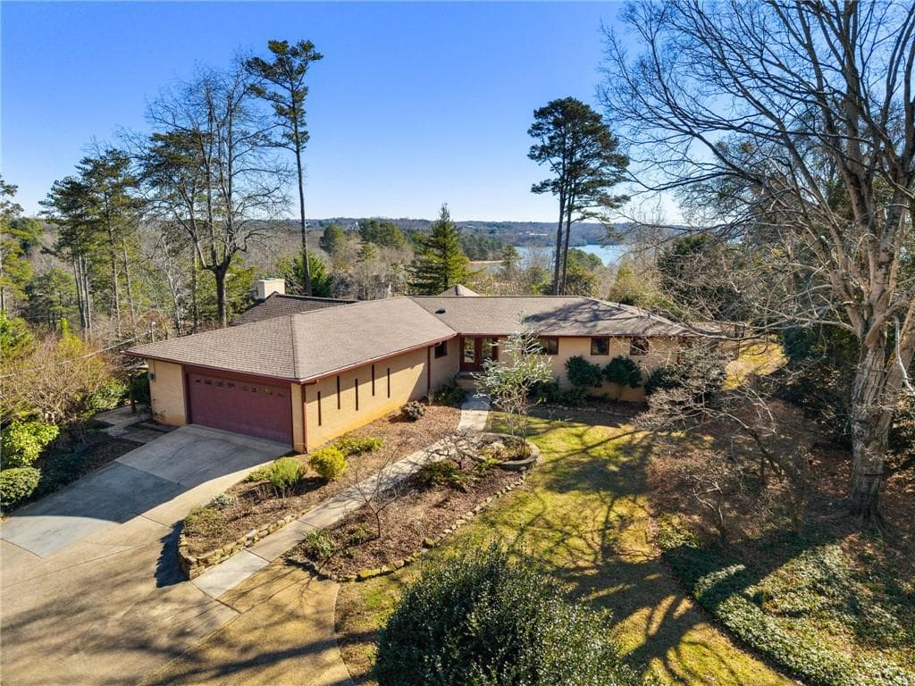 120 Overlook Drive, Gainesville, GA 30506 — most recent listing photo