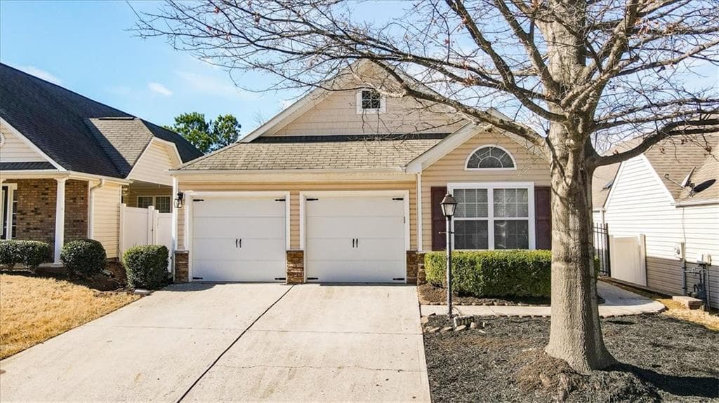 2715 Gateview Court, Cumming, GA 30040 — most recent listing photo