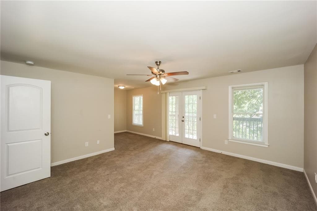3 bedroom, 3 bathroom, 2,016 sq ft single family residence for sale at 1112 Smith Street, Atlanta, GA 30310 — photo 8