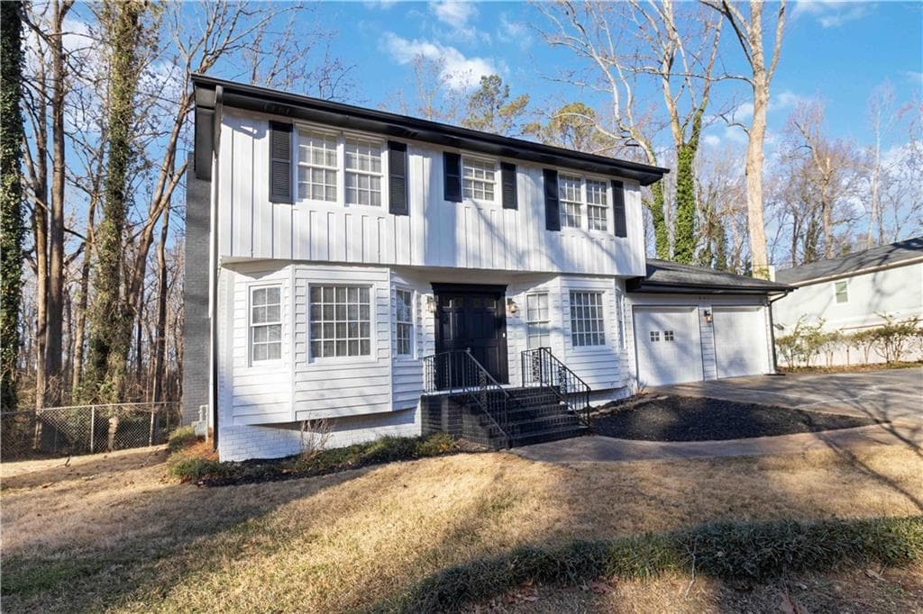5 bedroom, 3 bathroom, 2,119 sq ft single family residence sold at 631 Bralorne Drive, Stone Mountain, GA 30087
