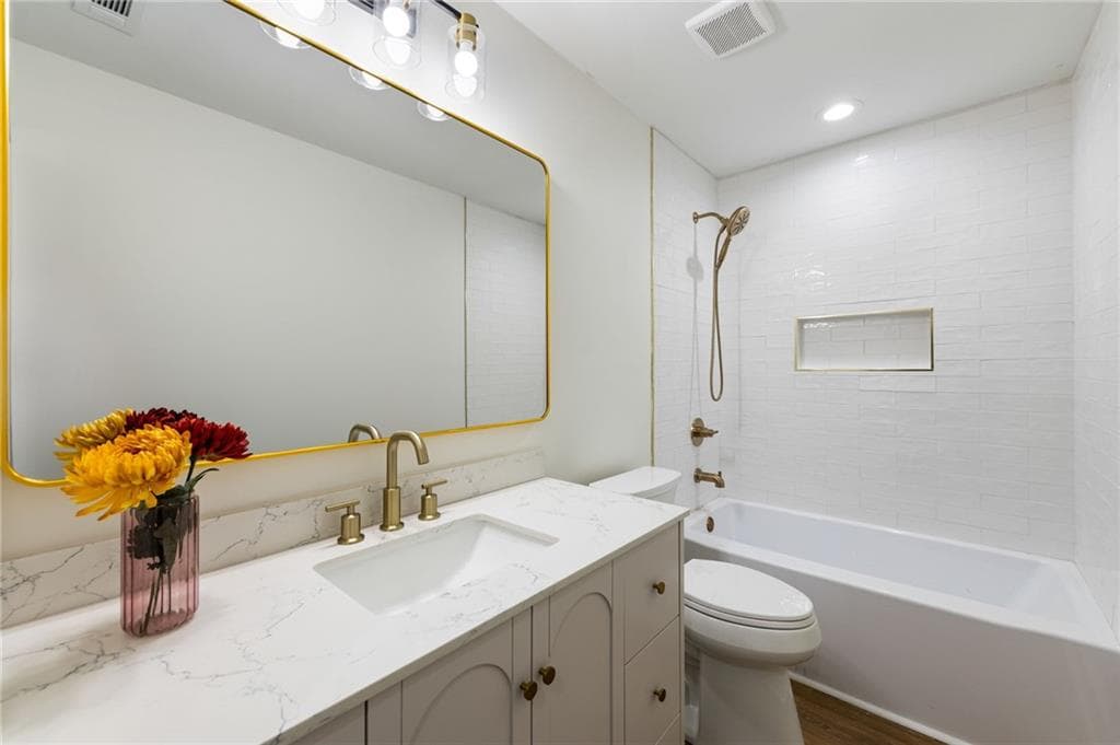 3 bedroom, 2 bathroom, 1,900 sq ft single family residence for sale at 43 Inwood Lane, Blairsville, GA 30512 — photo 10