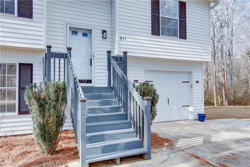 3 bedroom, 2 bathroom, 1,182 sq ft single family residence for sale at 871 Tall Deer Drive, Fairburn, GA 30213 — photo 4