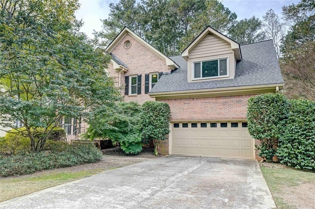 4 bedroom, 3 bathroom, 2,970 sq ft single family residence sold at 315 Sageglen Road, Lawrenceville, GA 30044