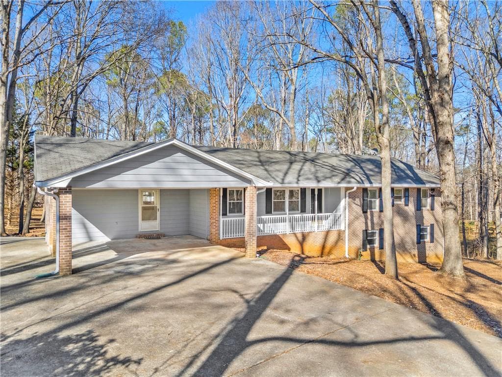 3370 Westbrook Road, Suwanee, GA 30024 — most recent listing photo
