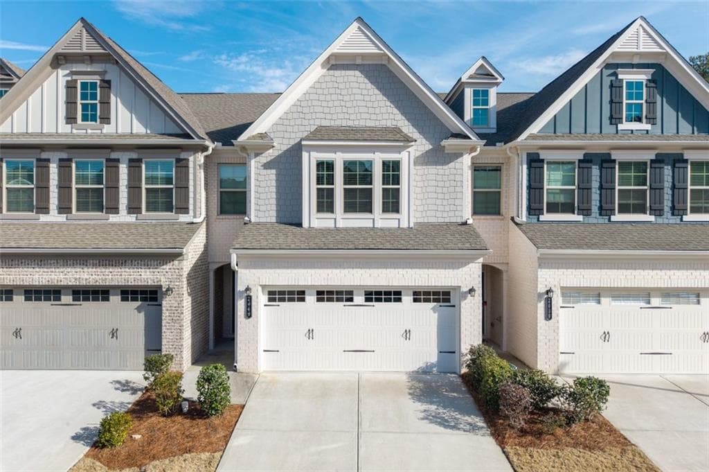 2079 Lanier Harbor Pointe, Buford, GA 30518 — most recent listing photo