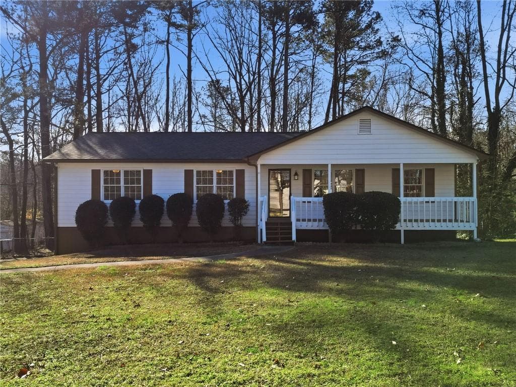 3 bedroom, 2 bathroom, 1,716 sq ft single family residence sold at 5641 Riding Woods Drive, Powder Springs, GA 30127