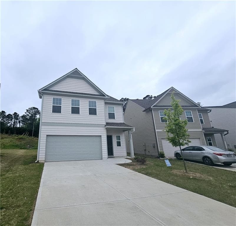 3 bedroom, 3 bathroom, 1,572 sq ft single family residence for sale at 4942 Hillstone Drive, Gainesville, GA 30504 — photo 2