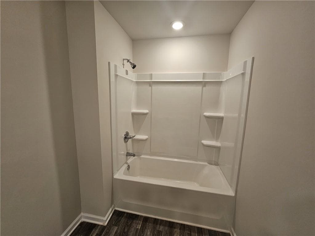 3 bedroom, 3 bathroom, 1,572 sq ft single family residence for sale at 4942 Hillstone Drive, Gainesville, GA 30504 — photo 9