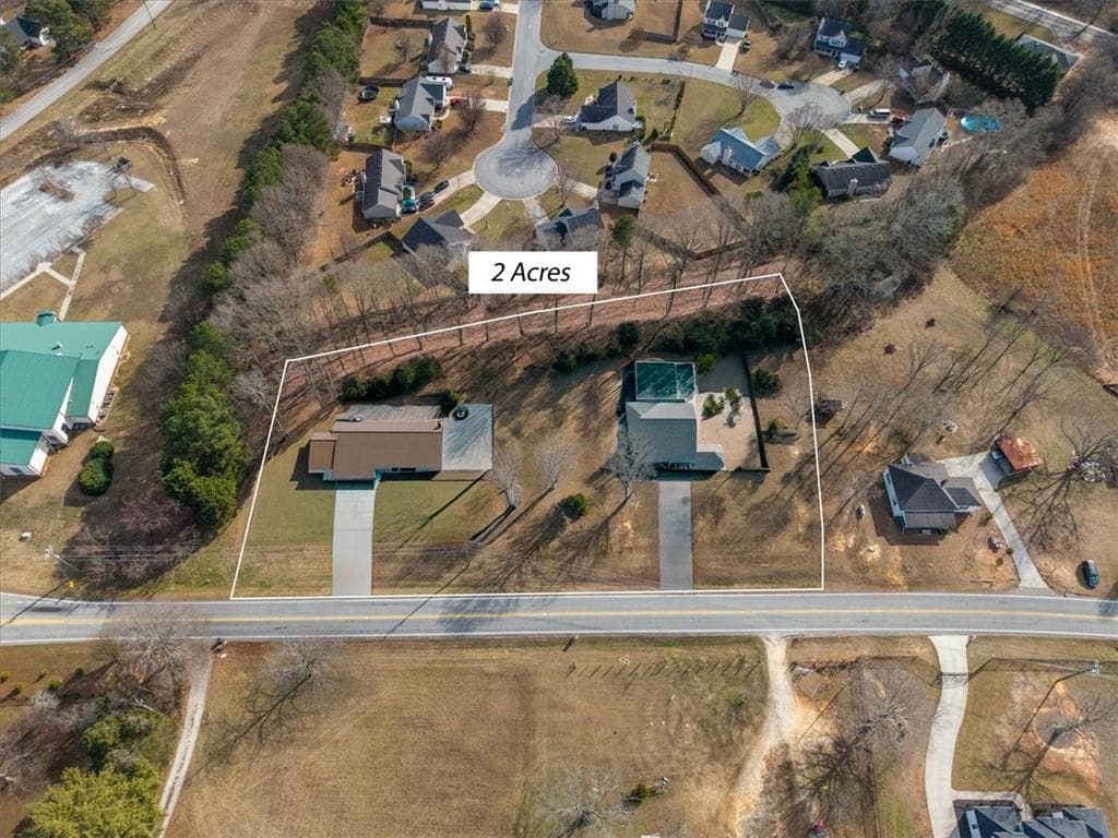 single family residence under contract at 4100 Rosebud Road, Loganville, GA 30052 — photo 2