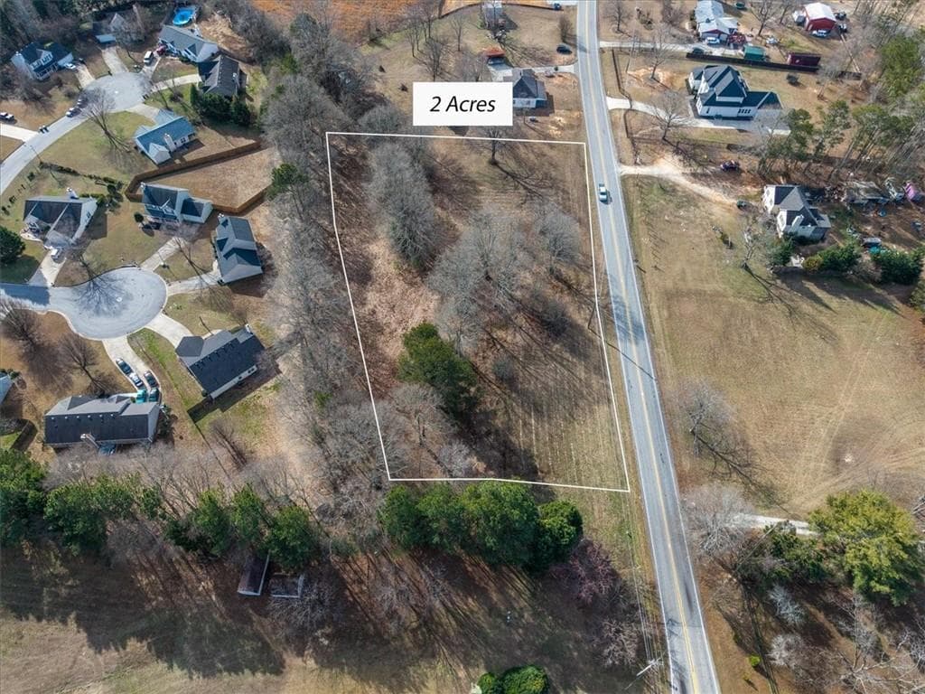 single family residence under contract at 4100 Rosebud Road, Loganville, GA 30052 — photo 4