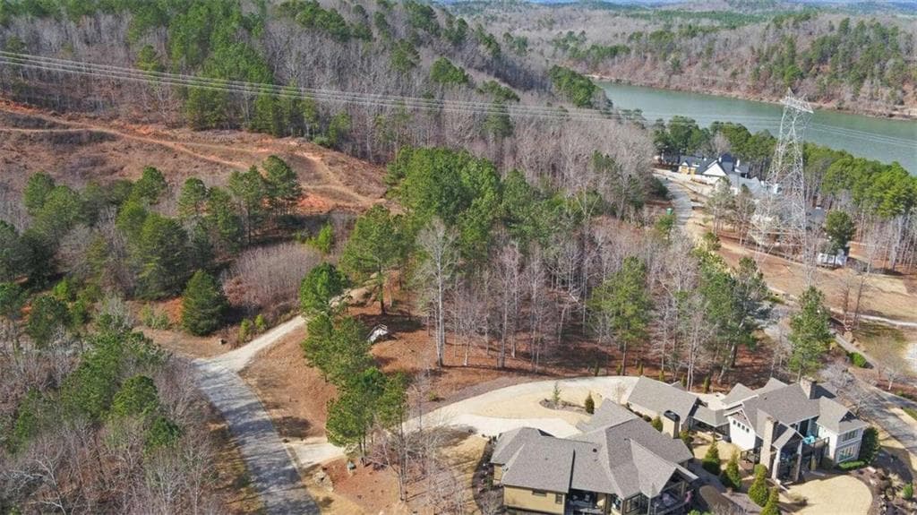 single family residence for sale at 915 N Edgewater Trail, Toccoa, GA 30577 — photo 10