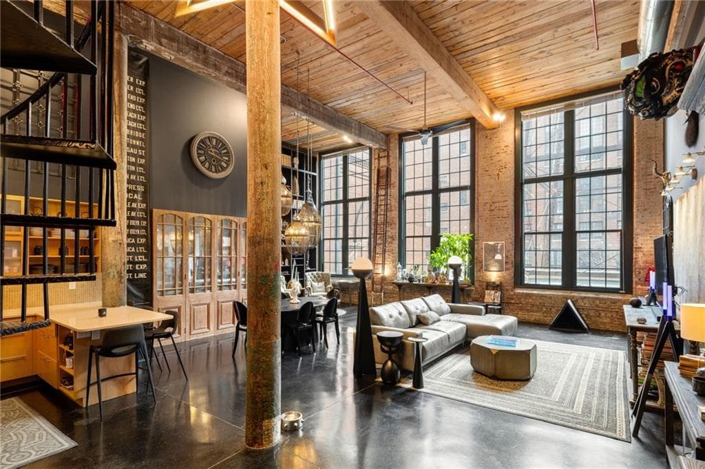 2 bedroom, 2 bathroom, 2,246 sq ft condominium under contract at 170 Boulevard E112, Atlanta, GA 30312 — photo 2