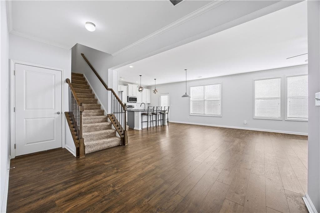 4 bedroom, 3 bathroom, 2,765 sq ft single family residence for sale at 5414 Long Branch Way, Flowery Branch, GA 30542 — photo 4