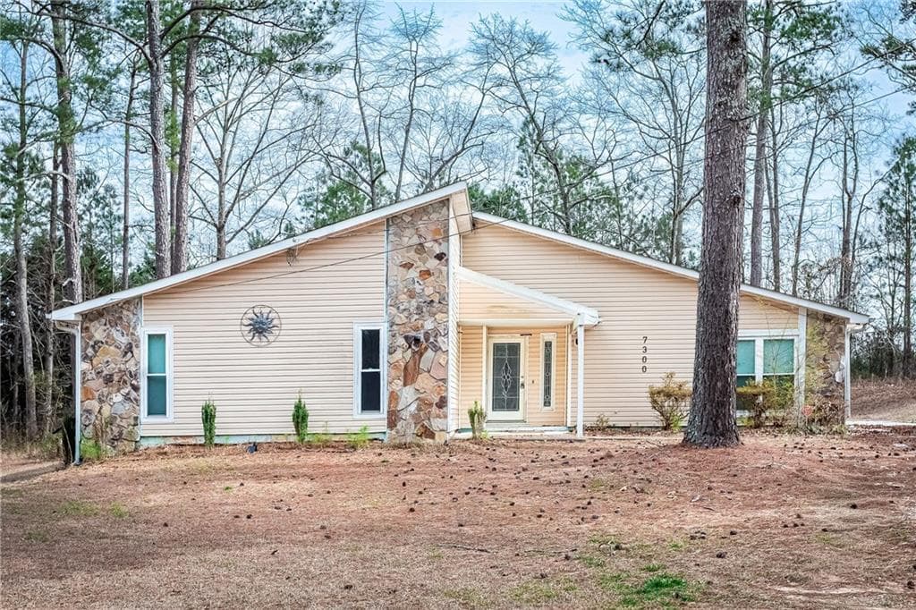 7300 Buck Creek Drive, Fairburn, GA 30213 — most recent listing photo