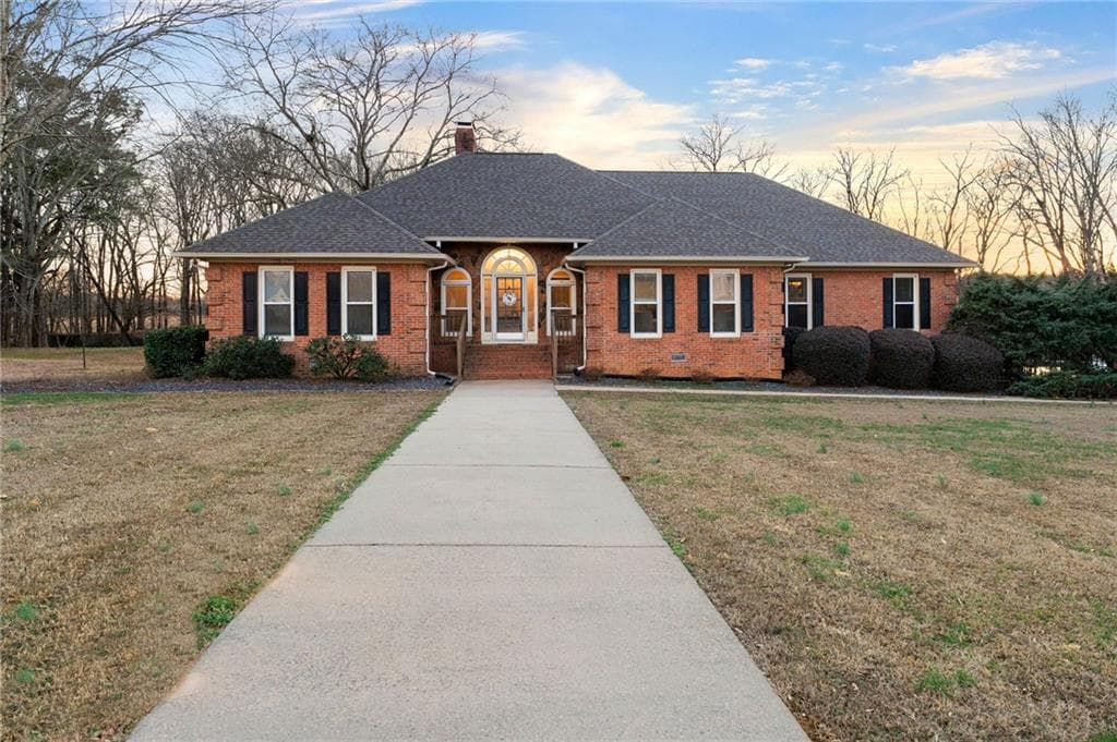 2300 Frettiesburg Drive, Rockmart, GA 30153 — most recent listing photo