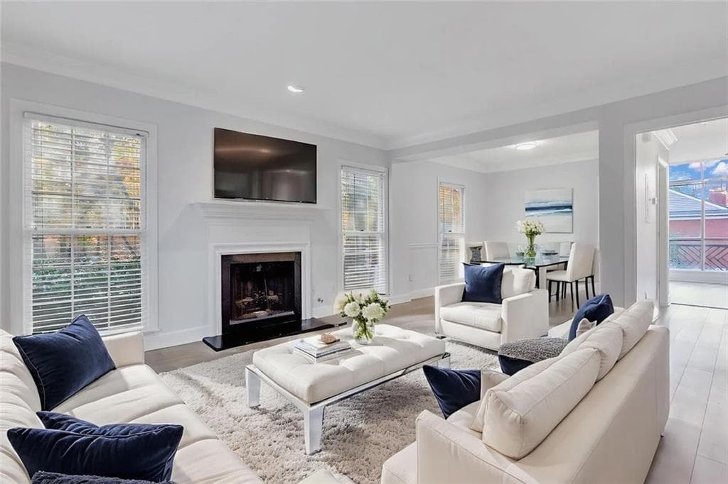 82 Mt Vernon Circle, Atlanta, GA 30338 — most recent listing photo