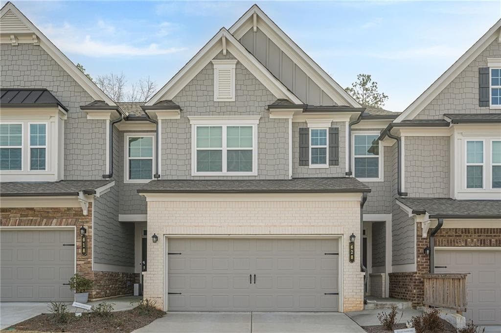 628 Isom Walk, Suwanee, GA 30024 — most recent listing photo