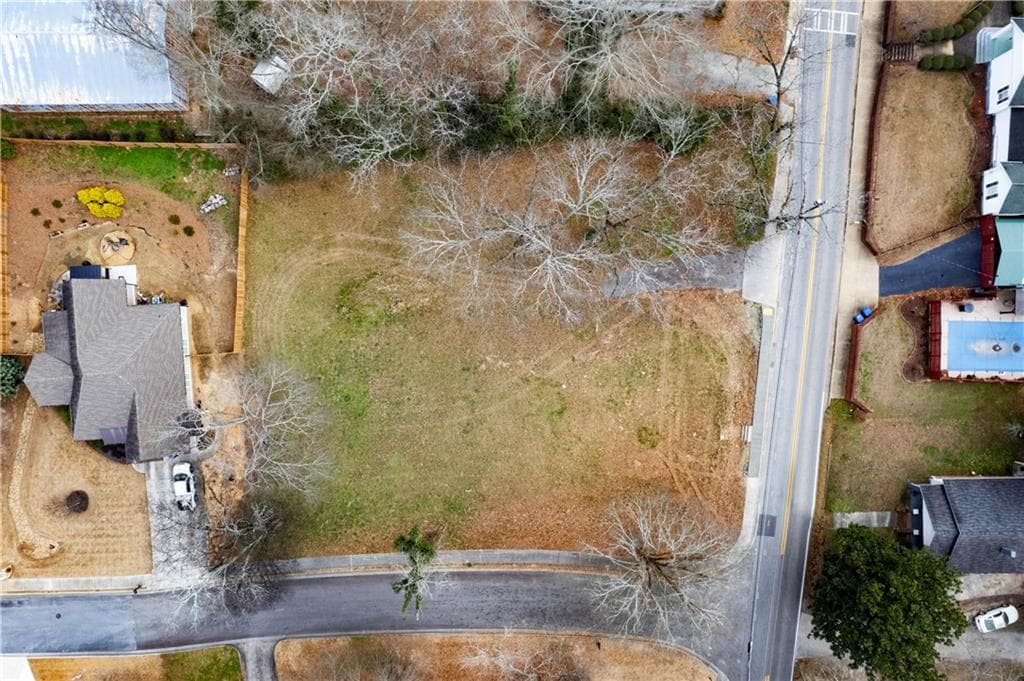 single family residence under contract at 175 Polk Avenue, Dallas, GA 30132 — photo 7