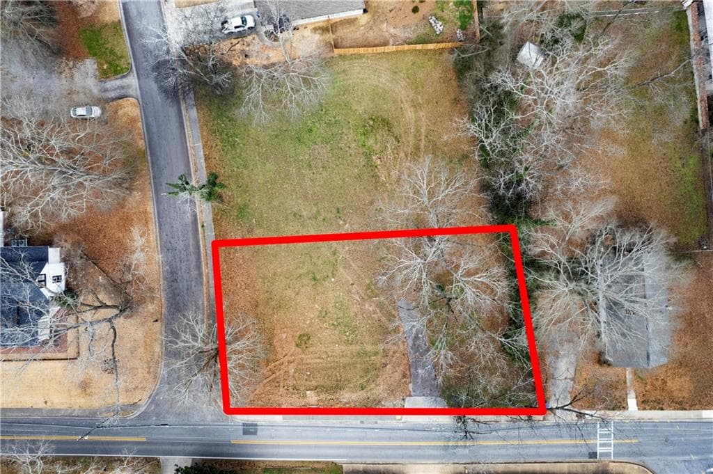 single family residence under contract at 175 Polk Avenue, Dallas, GA 30132 — photo 8