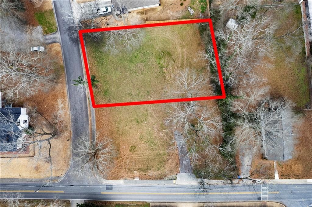 single family residence under contract at 175 Polk Avenue, Dallas, GA 30132 — photo 9