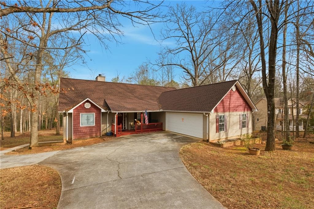 221 Grindstone Creek Drive, Clarkesville, GA 30523 — most recent listing photo