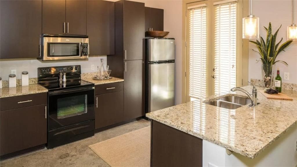 2 bedroom, 2 bathroom, 1,165 sq ft apartment for rent at 2115 Piedmont Road 3301, Atlanta, GA 30324 for $1,677 a month — photo 1 of 14