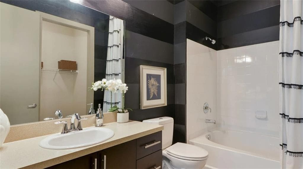 2 bedroom, 2 bathroom, 1,165 sq ft apartment for rent at 2115 Piedmont Road 3301, Atlanta, GA 30324 for $1,677 a month — photo 5