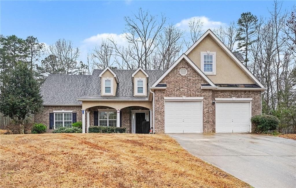 3 bedroom, 2 bathroom, 2,230 sq ft single family residence for sale at 45 Glen Ridge Court, Covington, GA 30014 — photo 3