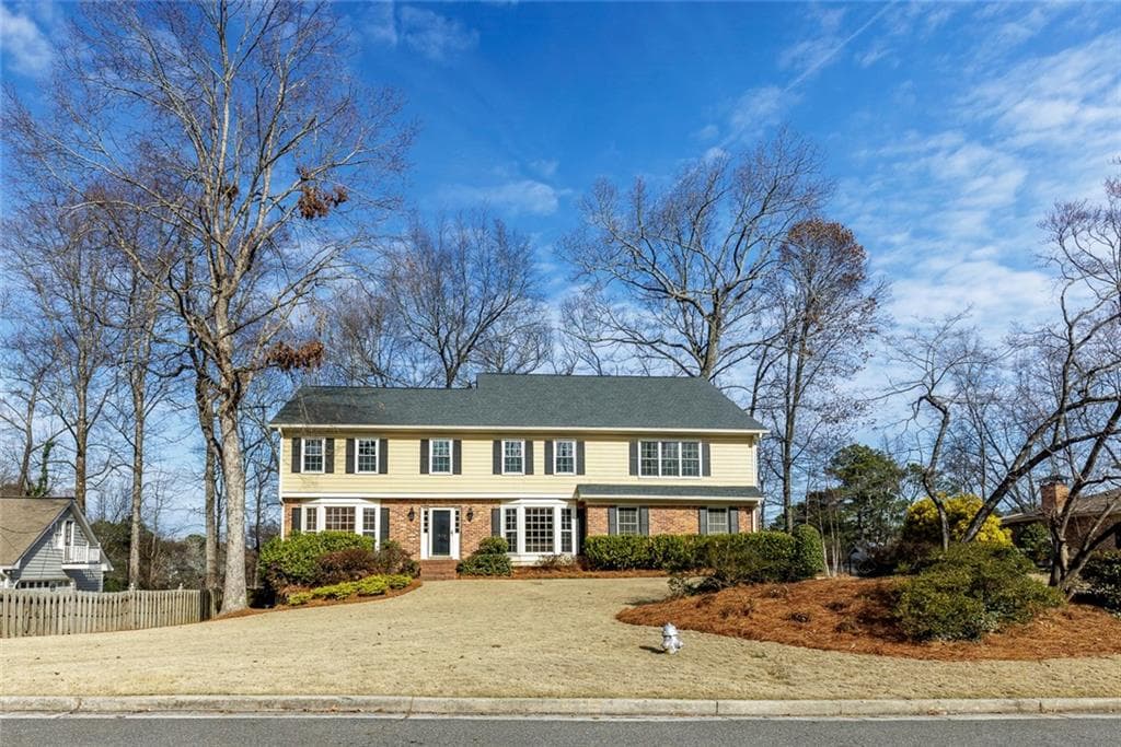 6 bedroom, 5 bathroom, 6,262 sq ft single family residence sold at 1416 Vernon Ridge Close, Atlanta, GA 30338
