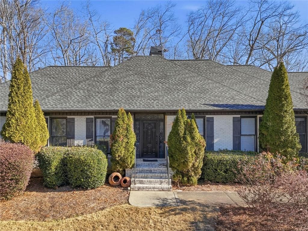 2040 Trotters Ridge Way, Roswell, GA 30075 — most recent listing photo