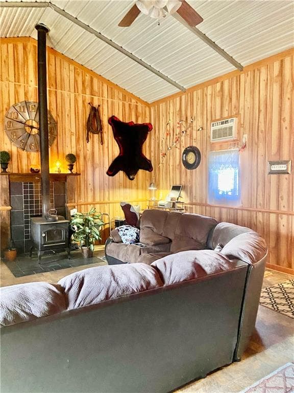 1 bedroom, 1 bathroom single family residence under contract at 670 Jefferies Road, Shady Dale, GA 31085 — photo 8