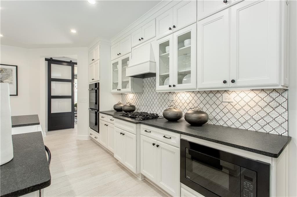 3 bedroom, 3 bathroom, 2,464 sq ft single family residence under contract at 28 Florence Lane, Hoschton, GA 30548 — photo 6