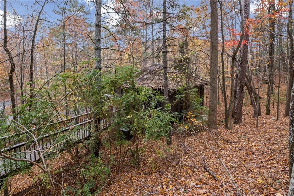 2 bedroom, 2 bathroom, 1,315 sq ft single family residence for sale at 35 Treetop Knoll Drive, Jasper, GA 30143 — photo 3