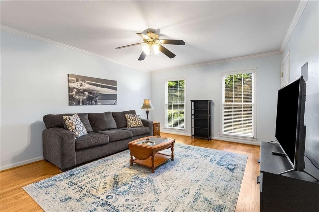 2 bedroom, 2 bathroom, 1,050 sq ft condominium sold at 1101 Collier Road P2, Atlanta, GA 30318