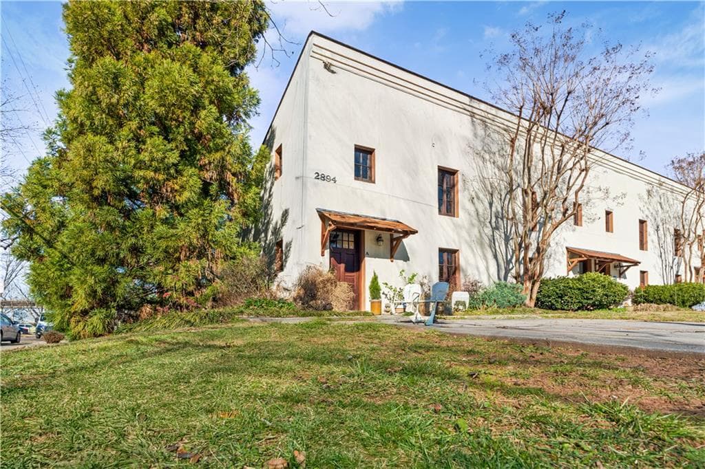 3 bedroom, 3 bathroom condominium sold at 2894 Washington Street A, Avondale Estates, GA 30002