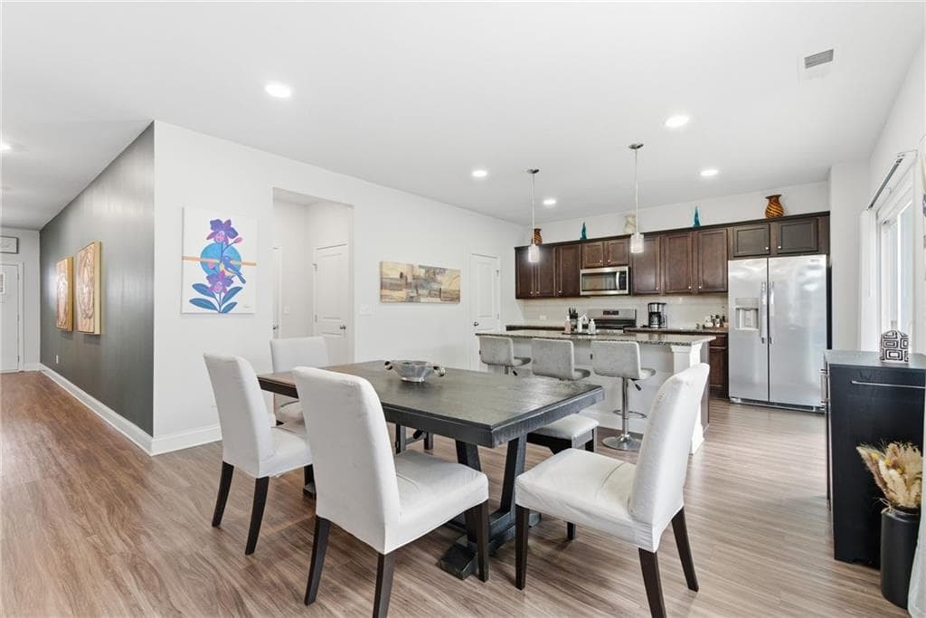 4 bedroom, 3 bathroom, 2,634 sq ft single family residence for sale at 117 Park Chase Lane, Dallas, GA 30132 — photo 3