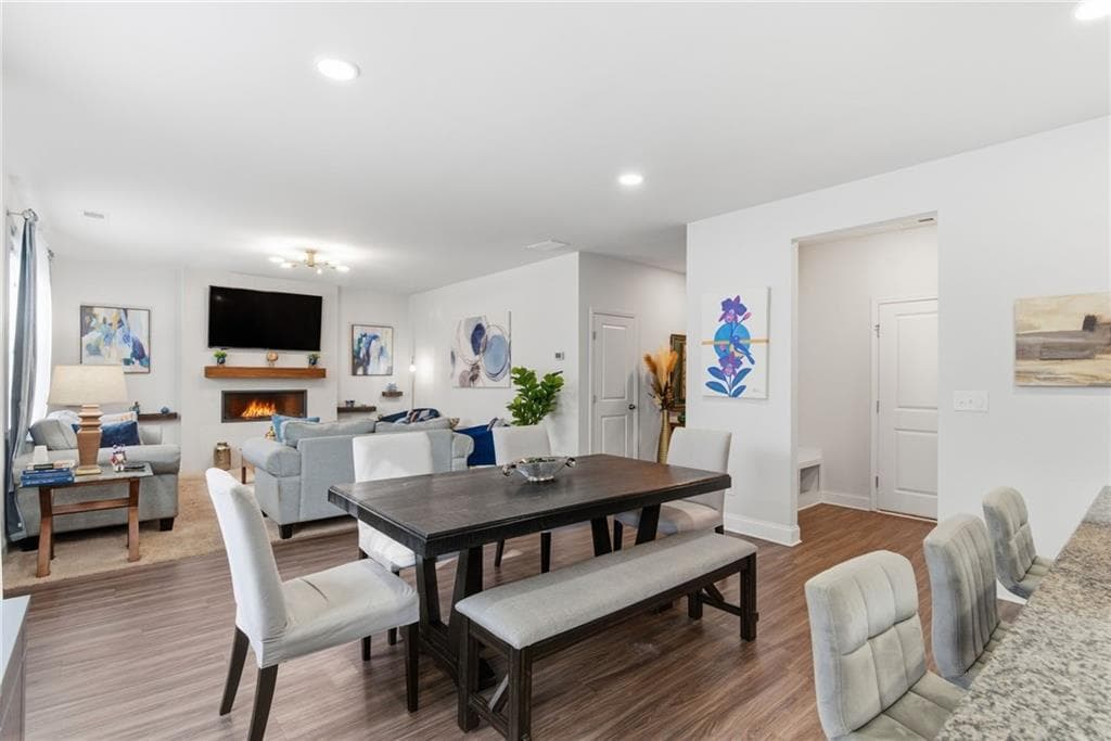 4 bedroom, 3 bathroom, 2,634 sq ft single family residence for sale at 117 Park Chase Lane, Dallas, GA 30132 — photo 5