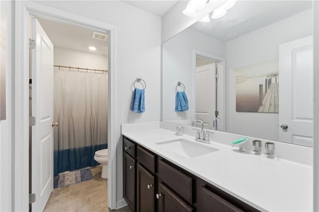 4 bedroom, 3 bathroom, 2,634 sq ft single family residence for sale at 117 Park Chase Lane, Dallas, GA 30132 — photo 7