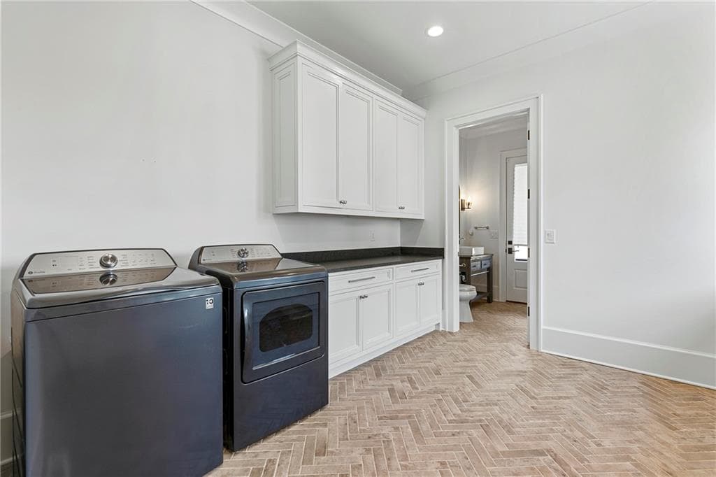 6 bedroom, 8 bathroom, 10,615 sq ft single family residence for sale at 10190 Cedar Ridge Drive, Alpharetta, GA 30004 — photo 10