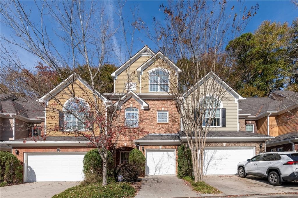3 bedroom, 4 bathroom, 2,039 sq ft townhouse for sale at 3251 tomeh Way, Tucker, GA 30084 — photo 2