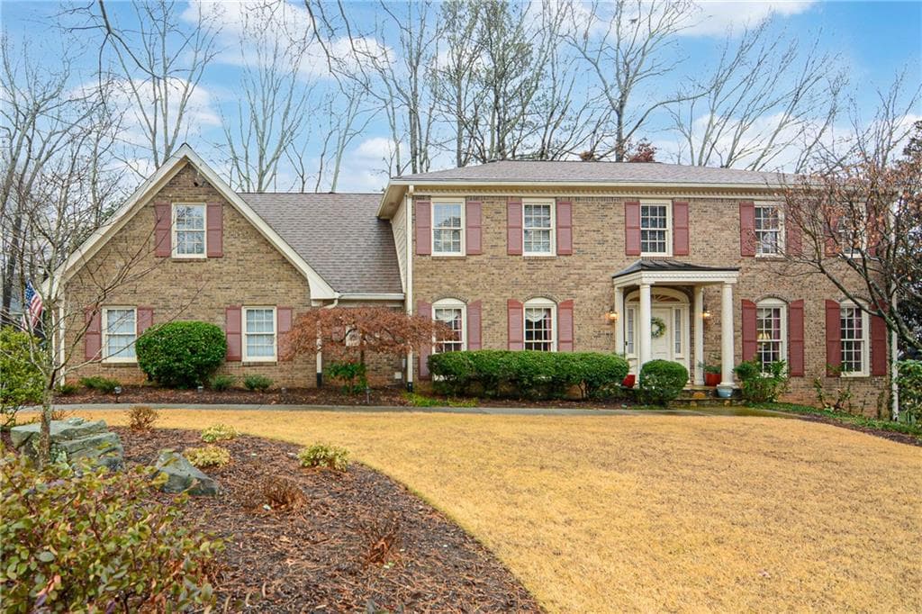 5 bedroom, 4 bathroom, 2,811 sq ft single family residence sold at 5305 Redfield Road, Atlanta, GA 30338