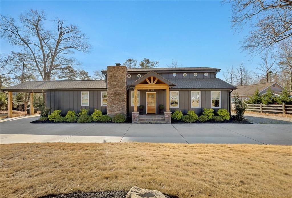 5 bedroom, 5 bathroom, 3,344 sq ft single family residence sold at 918 Pine Circle, Woodstock, GA 30189