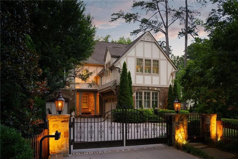 6 bedroom, 9 bathroom, 6,794 sq ft single family residence sold at 4136 N Stratford Road, Atlanta, GA 30342