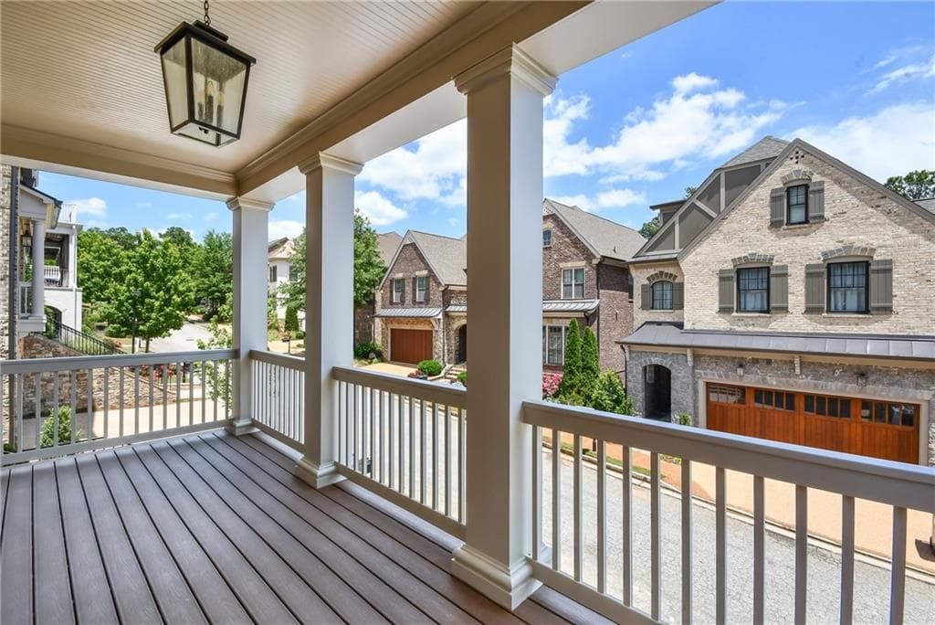 5 bedroom, 6 bathroom, 4,304 sq ft single family residence under contract at 3520 Vermillion View, Suwanee, GA 30024 — photo 4