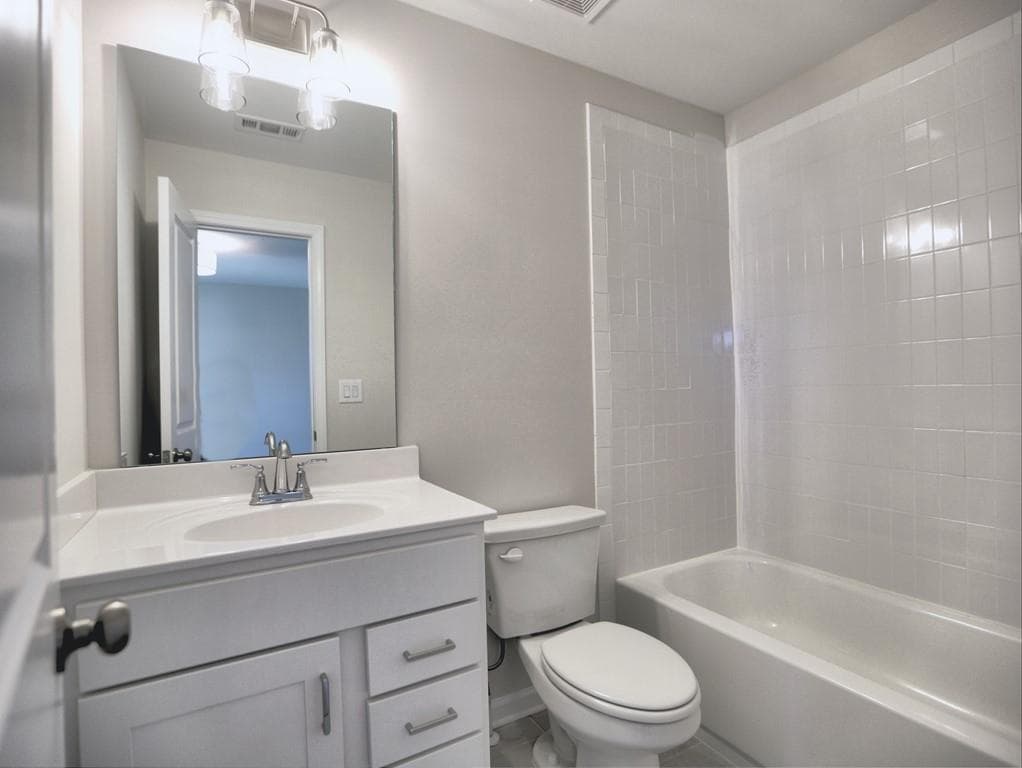 4 bedroom, 4 bathroom, 3,067 sq ft single family residence for sale at 123 Peaceful Grove Drive, Cumming, GA 30041 — photo 9