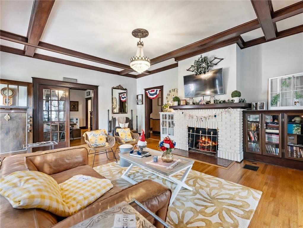 4 bedroom, 3 bathroom, 4,282 sq ft single family residence for sale at 107 Church Street, Jefferson, GA 30549 — photo 8