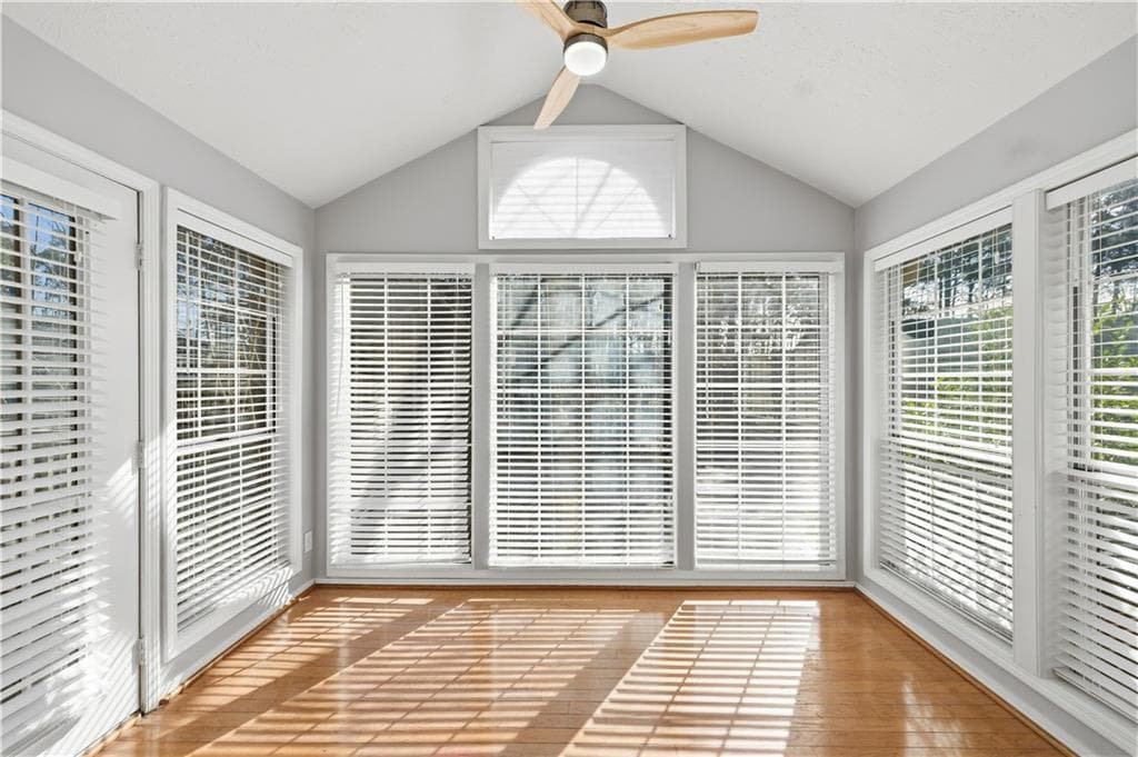 2 bedroom, 2 bathroom, 1,244 sq ft condominium sold at 2204 Country Park Drive, Smyrna, GA 30080