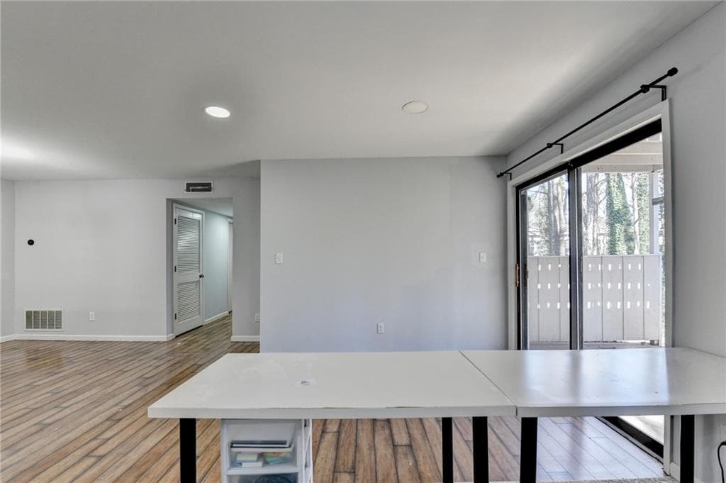 2 bedroom, 1 bathroom, 1,126 sq ft condominium for sale at 516 Wynnes Ridge Circle 516, Marietta, GA 30067 — photo 9